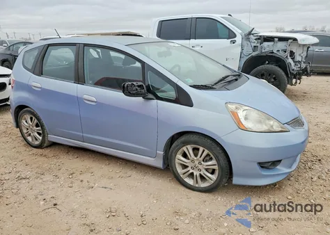 2010 Honda Fit Sport из США, поврежденный, VIN JHMGE8H43AC024720